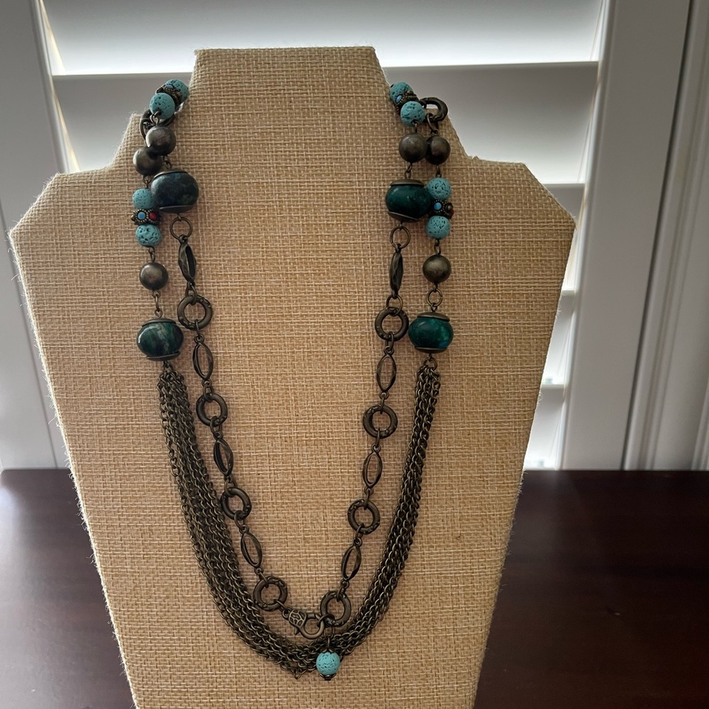 Elegant Turquoise and Bronze Necklace